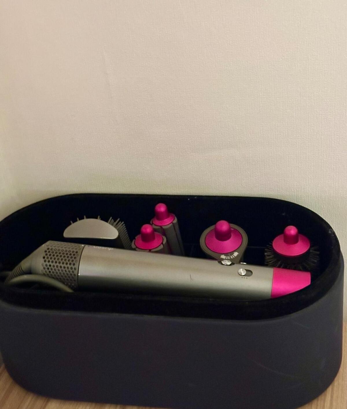 Excellent Location, Comfortable, Dyson Airwrap *